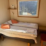 Hellesylt Hostel אכסניה *