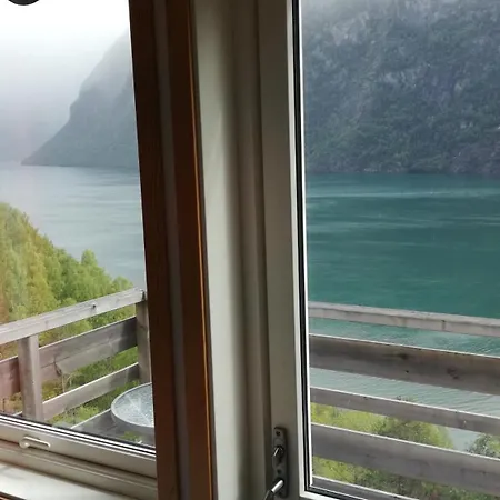 Hellesylt Hostel Auberge de jeunesse *