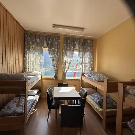 Hostel Hellesylt Hostel *