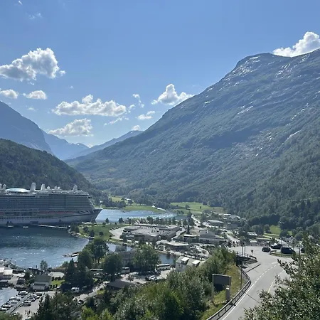 Hostel Hellesylt Hostel *