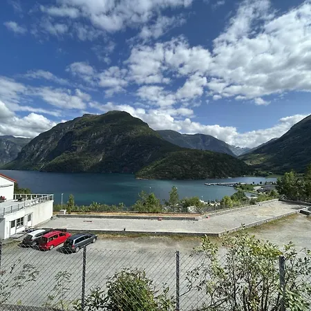 헬레쉴트 호스텔 앤드 모텔 호스텔 *