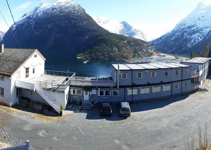 Hellesylt Hostel Vandrerhjem *